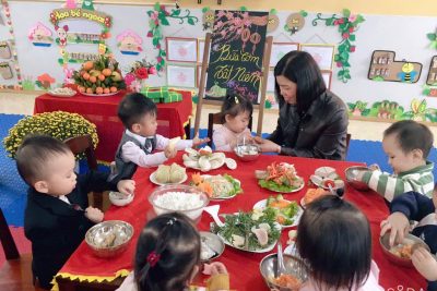 Trường MN Đức Lý tổ chức bữa cơm tất niên chào năm mới 2026